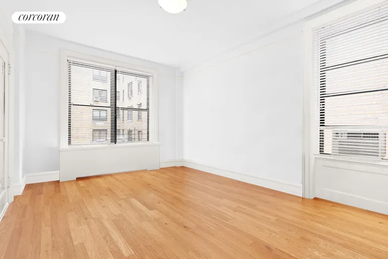 New York City Real Estate | View 68 East 86th Street, 4B | Oversized Primary Bedroom | View 16