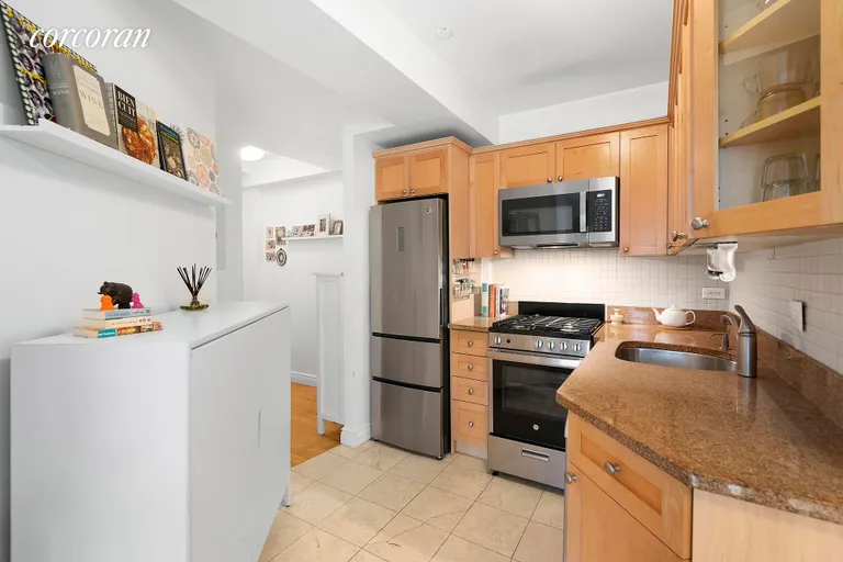 New York City Real Estate | View 435 East 76th Street, 3E | Kitchen | View 3