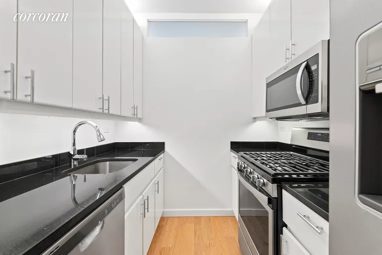 New York City Real Estate | View 530 East 76th Street, 18G | Kitchen | View 8