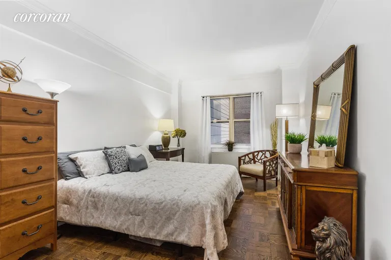 New York City Real Estate | View 440 East 62nd Street, 9G | Bedroom | View 4