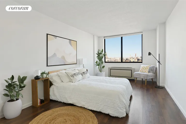 New York City Real Estate | View 275 West 96th Street, 25A | Bedroom | View 3