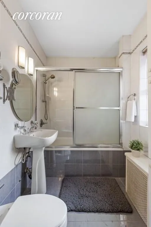New York City Real Estate | View 283 East 5th Street, 3D | Full Bathroom | View 12