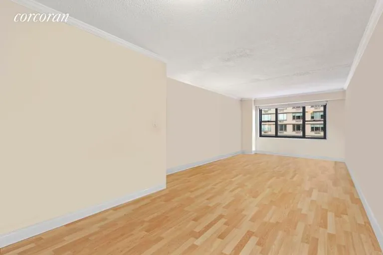 New York City Real Estate | View 345 East 80th Street, 25D | room 5 | View 6