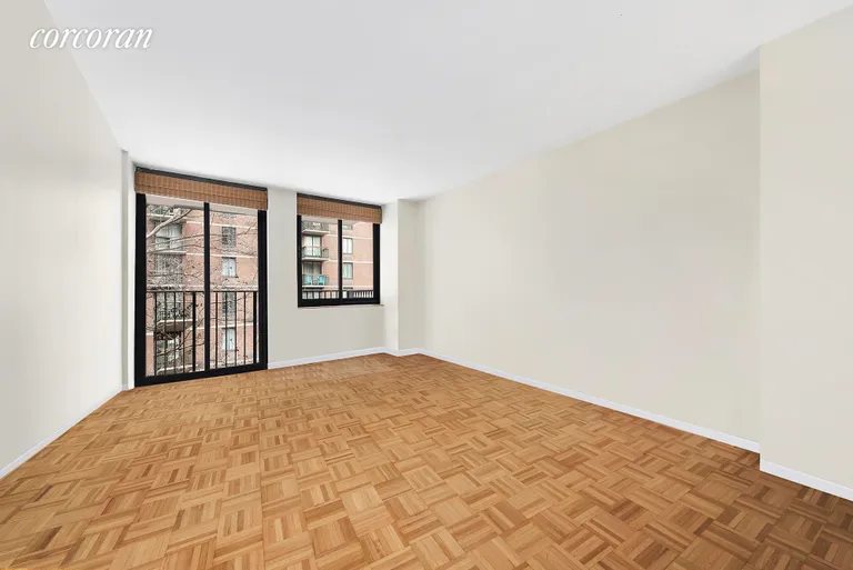 New York City Real Estate | View 300 Albany Street, 4C | room 1 | View 2