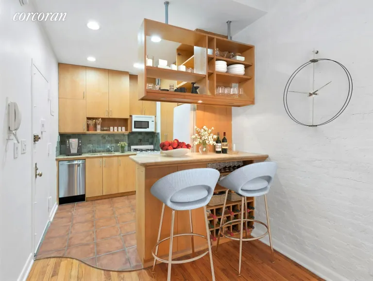 New York City Real Estate | View 281 West 11th Street, 4A | room 2 | View 3