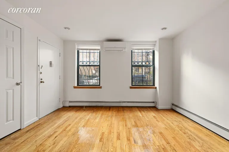 New York City Real Estate | View 155 South Oxford Street, 1 | Living Room | View 3