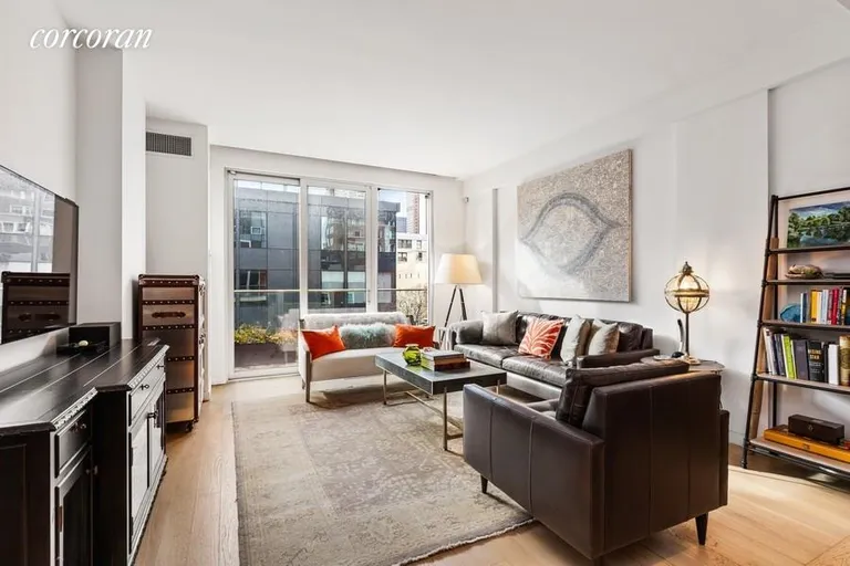 New York City Real Estate | View 337 East 62nd Street, 5A | 2 Beds, 2 Baths | View 1