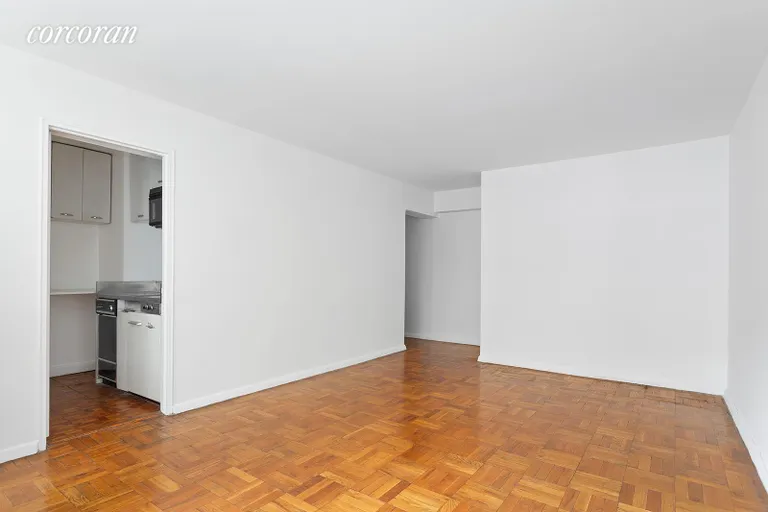 New York City Real Estate | View 205 East 77th Street, 4H | Living Room | View 5