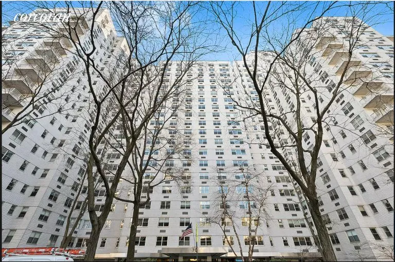 New York City Real Estate | View 70 East 10th Street, 6P | room 8 | View 9