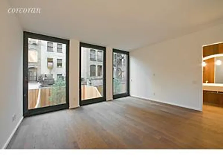 New York City Real Estate | View 40 Bond Street, TH2 | room 3 | View 4