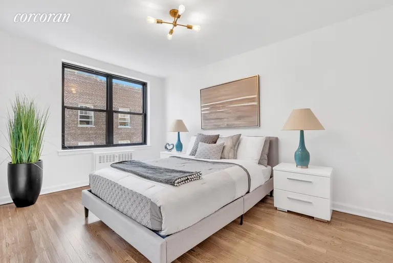 New York City Real Estate | View 81 Bedford Street, 5C | room 3 | View 4