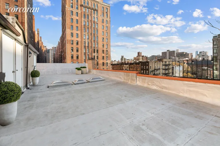 New York City Real Estate | View 227 Tenth Avenue, PH | room 18 | View 19