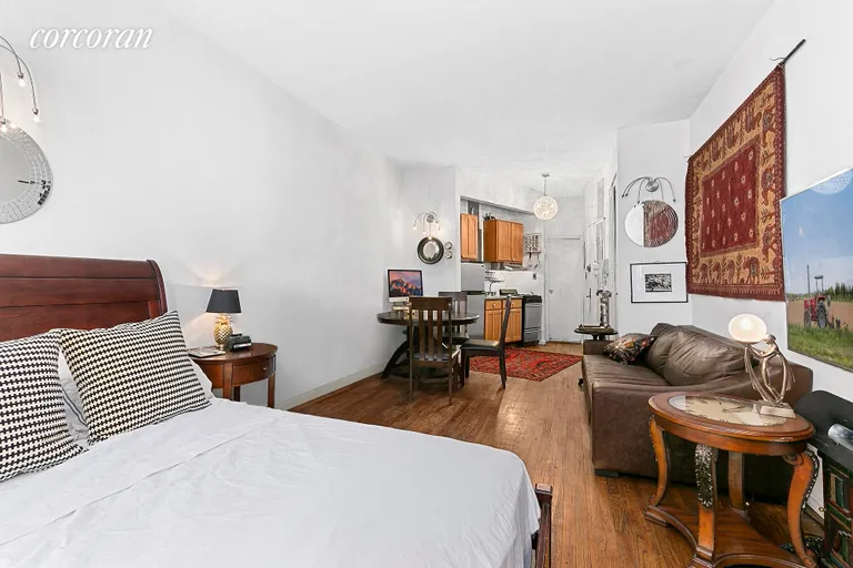 New York City Real Estate | View 205 East 89th Street, 2A | Studio | View 2