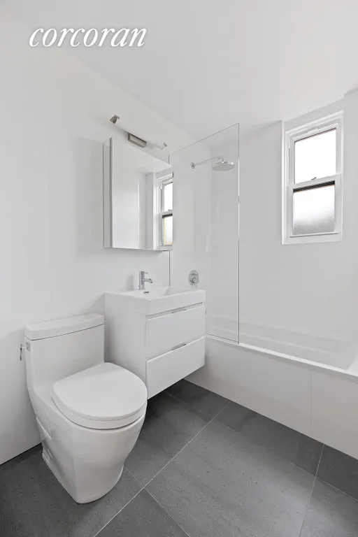 New York City Real Estate | View 61 Jane Street, 4L | Full Bathroom | View 6