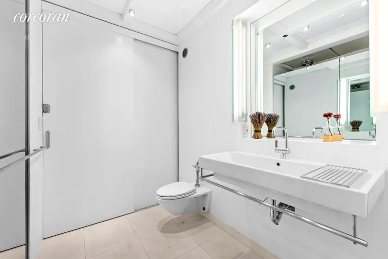 New York City Real Estate | View 15 Mercer Street, 5 | Full Bathroom | View 10