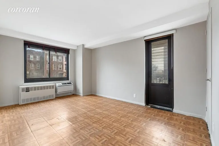 New York City Real Estate | View 185 Hall Street, 213 | room 5 | View 6