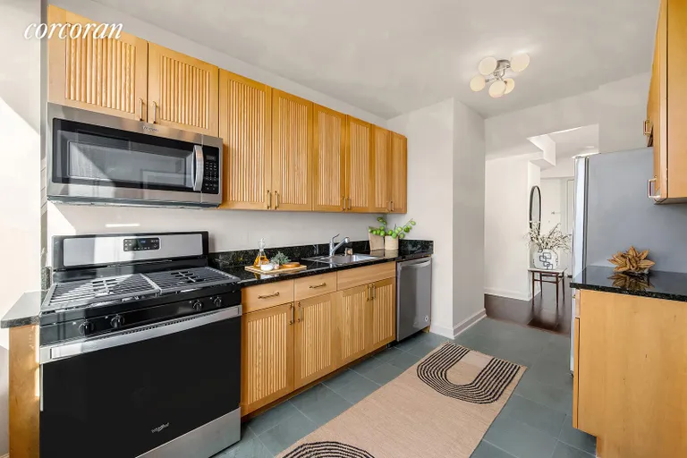 New York City Real Estate | View 20 River Terrace, 5B | Kitchen | View 2