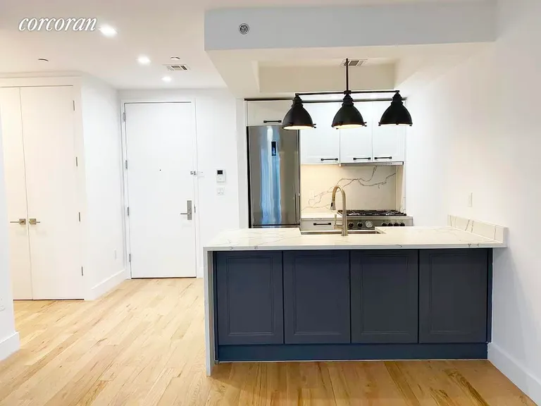 New York City Real Estate | View 627 Dekalb Avenue, 4A | Kitchen | View 2