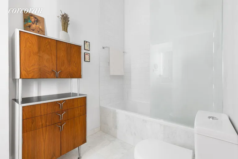 New York City Real Estate | View 8 West 13th Street, 2RW | Primary Bathroom | View 8