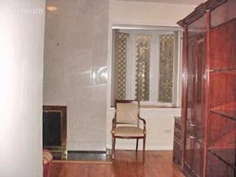 New York City Real Estate | View 4 East 64th Street, 1B | room 2 | View 3