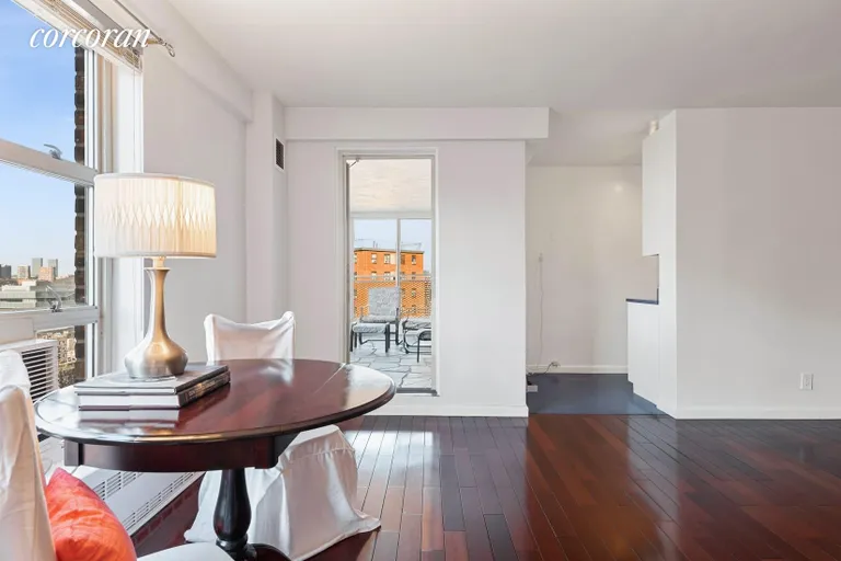 New York City Real Estate | View 80 LaSalle Street, 19A | room 1 | View 2