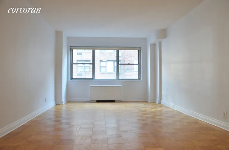 New York City Real Estate | View 211 East 53rd Street, 12A | room 1 | View 2