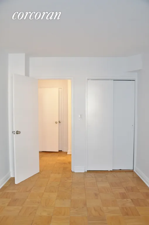 New York City Real Estate | View 211 East 53rd Street, 12A | room 3 | View 4