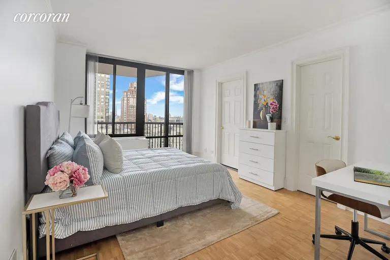 New York City Real Estate | View 304 East 65th Street, 28B | room 5 | View 6