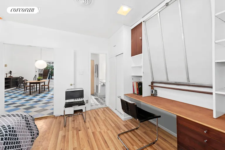 New York City Real Estate | View 208 East 20th Street, 1 | room 27 | View 28