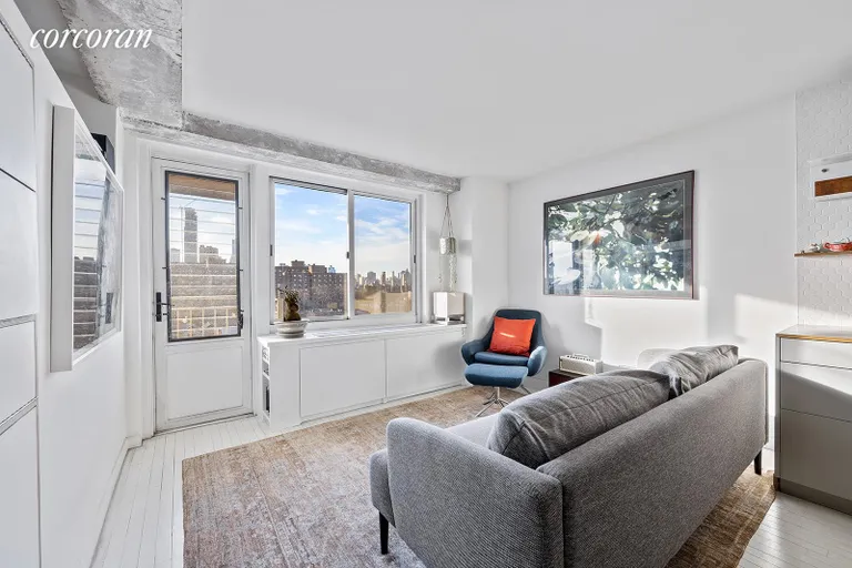 New York City Real Estate | View 185 Hall Street, 1008 | 1 Bed, 1 Bath | View 1