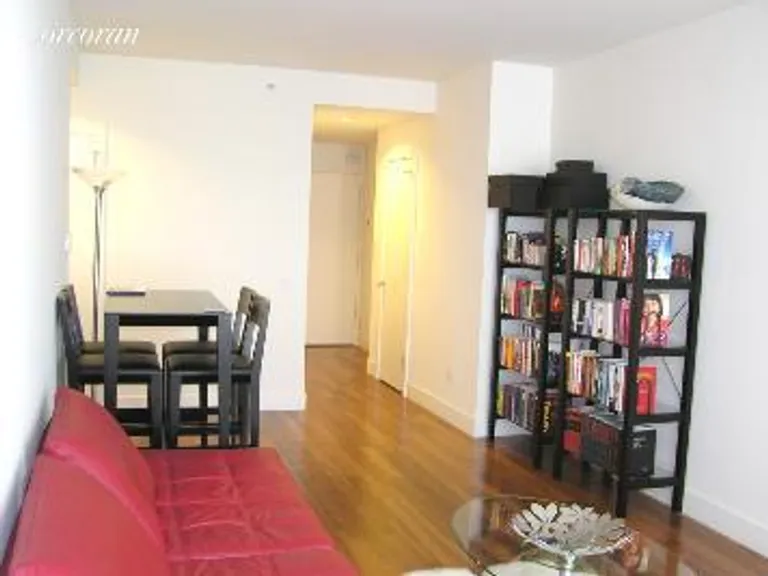 New York City Real Estate | View 250 East 53rd Street, 506 | room 2 | View 3