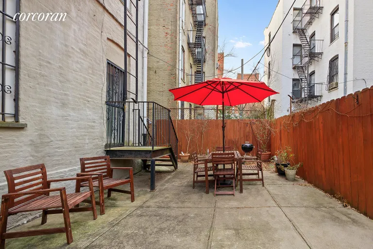 New York City Real Estate | View 411 15th Street, K | Shared Garden | View 8