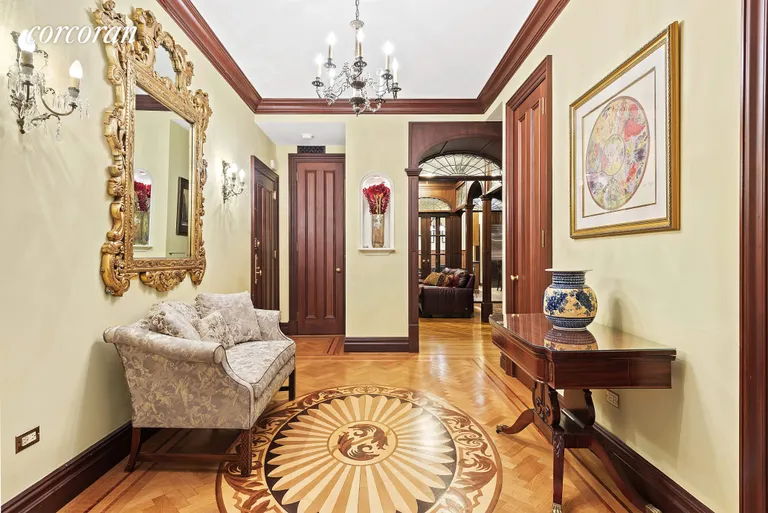 New York City Real Estate | View 161 West 86th Street, 4B | Entry Foyer facing Dining Room | View 6