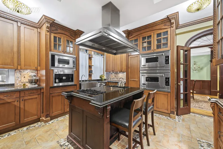 New York City Real Estate | View 161 West 86th Street, 4B | Chefs Kitchen | View 4