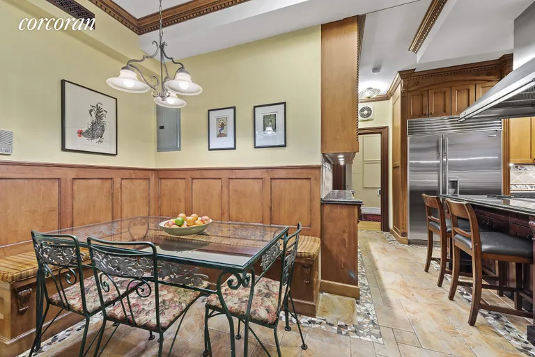 New York City Real Estate | View 161 West 86th Street, 4B | Eat-in Kitchen | View 5