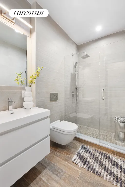 New York City Real Estate | View 258 Winthrop Street, 4B | Full Bathroom | View 7