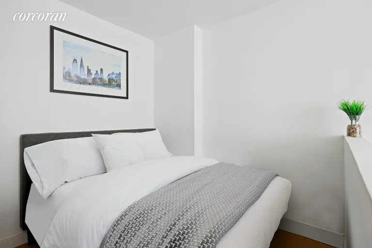 New York City Real Estate | View 330 East 49th Street, 4H | Sleeping Alcove | View 2