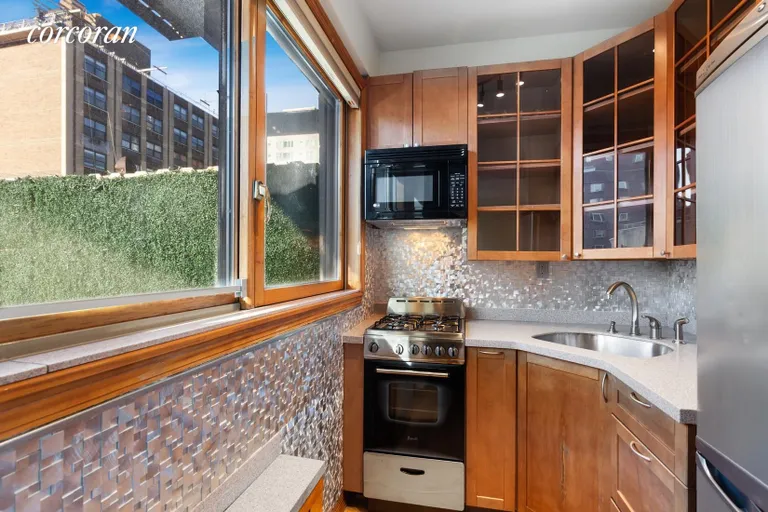 New York City Real Estate | View 215 East 24th Street, 812 | Kitchen | View 3