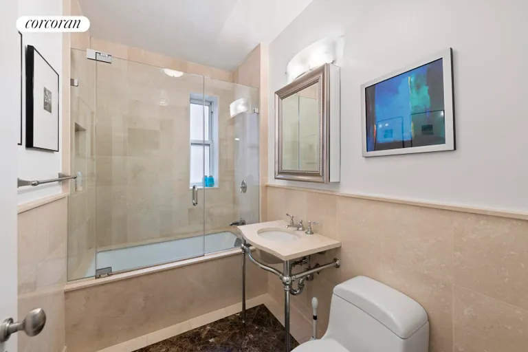New York City Real Estate | View 170 East 77th Street, 10E | Full Bathroom | View 9