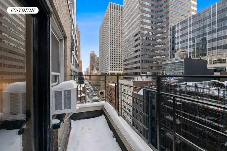 New York City Real Estate | View 141 East 55th Street, 10C | room 2 | View 3