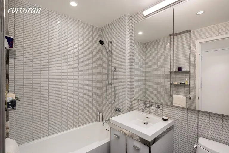 New York City Real Estate | View 252 South Street, 11D | room 1 | View 2
