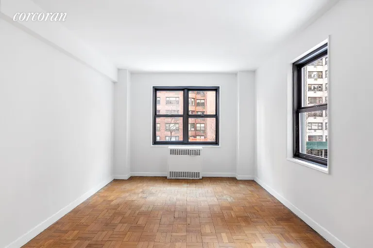 New York City Real Estate | View 425 East 79th Street, 3F | room 6 | View 7