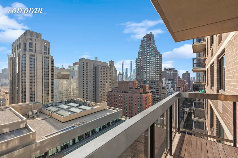 New York City Real Estate | View 515 East 72nd Street, 25F | room 5 | View 6