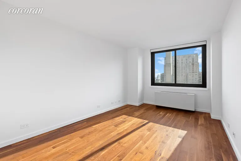 New York City Real Estate | View 515 East 72nd Street, 25F | room 10 | View 11