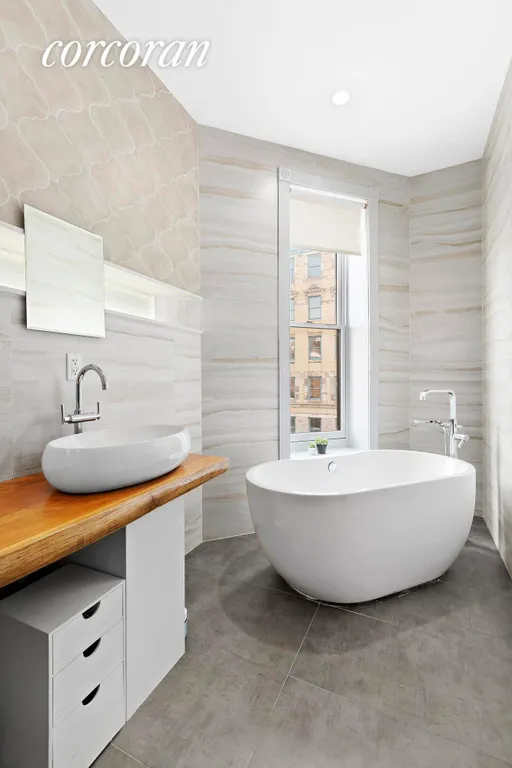 New York City Real Estate | View 461 Washington Avenue, 3 | room 4 | View 5
