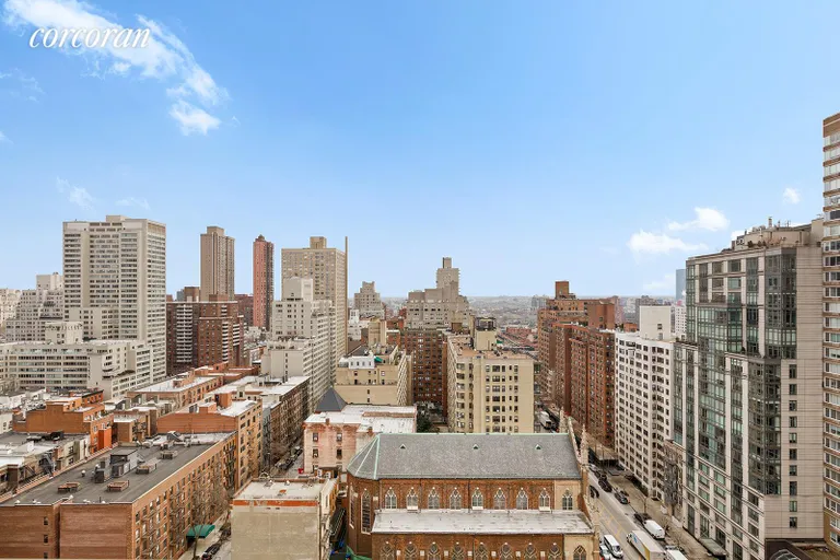 New York City Real Estate | View 340 East 80th Street, PHJ | room 7 | View 8