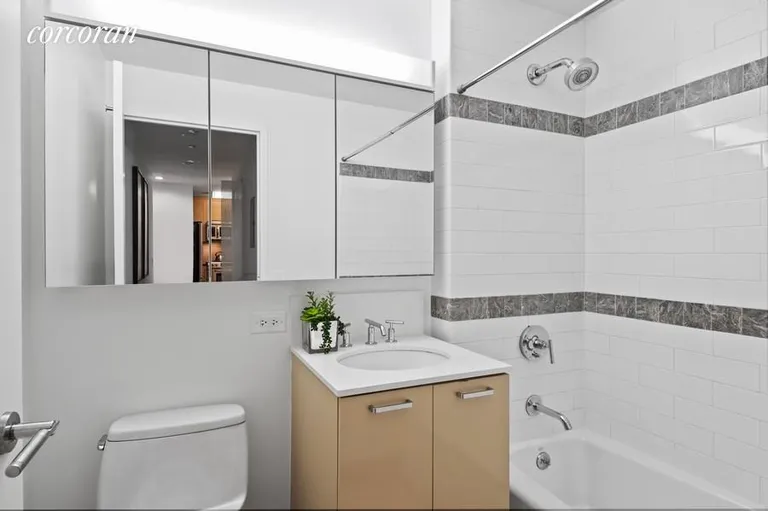 New York City Real Estate | View 415 Main Street, 1A | Full Bathroom | View 9