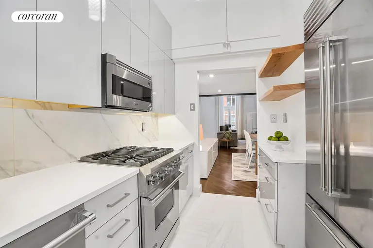 New York City Real Estate | View 121 West 20th Street, 4E | room 4 | View 5