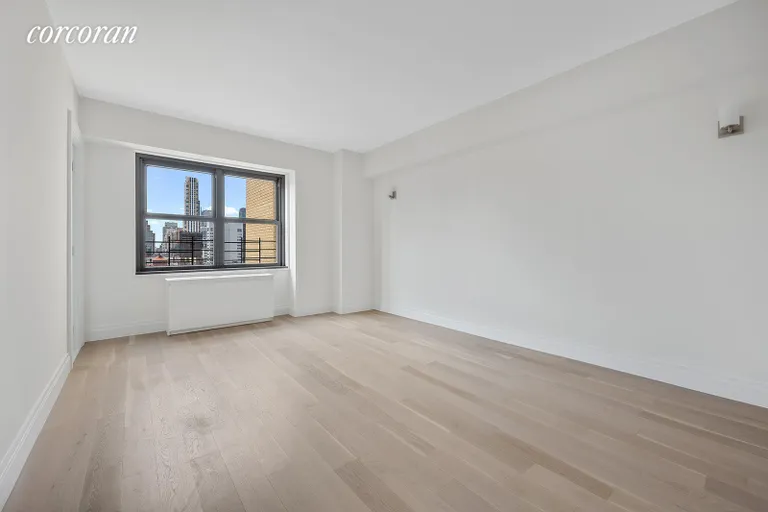 New York City Real Estate | View 160 East 38th Street, 31A | Bedroom | View 6