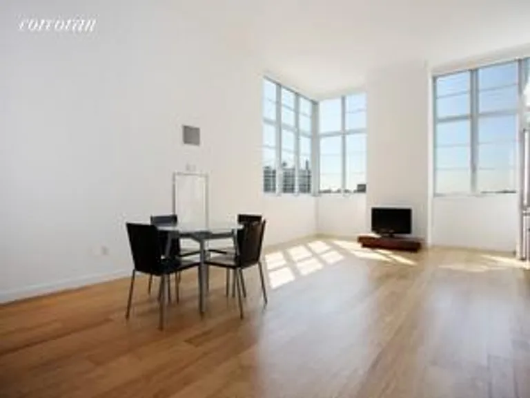 New York City Real Estate | View 27-28 Thomson Avenue, 526 | room 1 | View 2